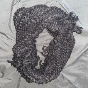 Infinity scarf